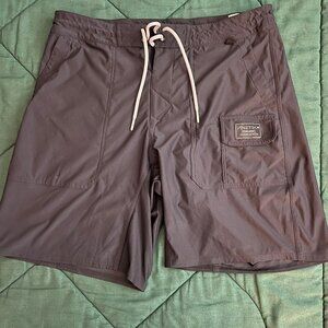 Anetik men's Roam shorts size 32
